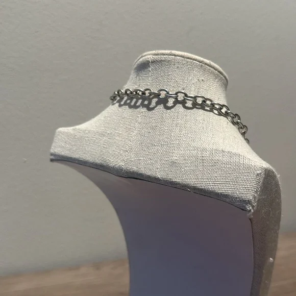 Katia Designs Crystal Choker 18" - Picture 3 of 3